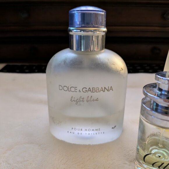 ⬇️PD⬇️BURBERRY, DOLCE & GABBANA, CARTIER PERFUMES (NOT FULL BOTTLES) - Picture 6 of 7